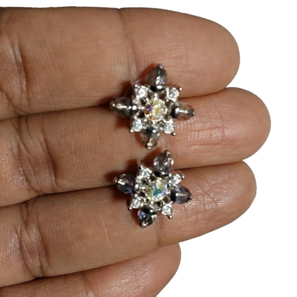 Fashion‎ DIAMONDS STAR STUDS EARRINGS